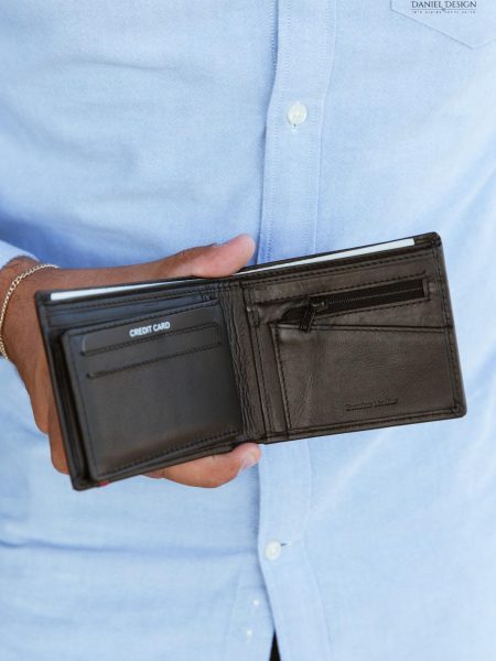 ארנק לגבר דגם vault גדול צבע שחור