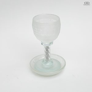 כוס קידוש דגם יום השישי קריסטל צבע חלבי