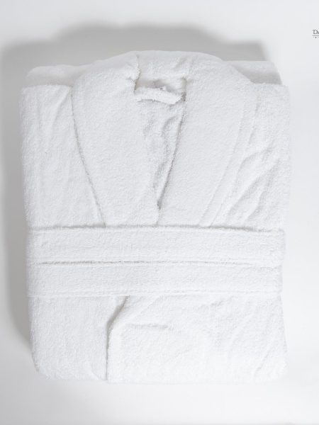 חלוק מגבת צבע לבן