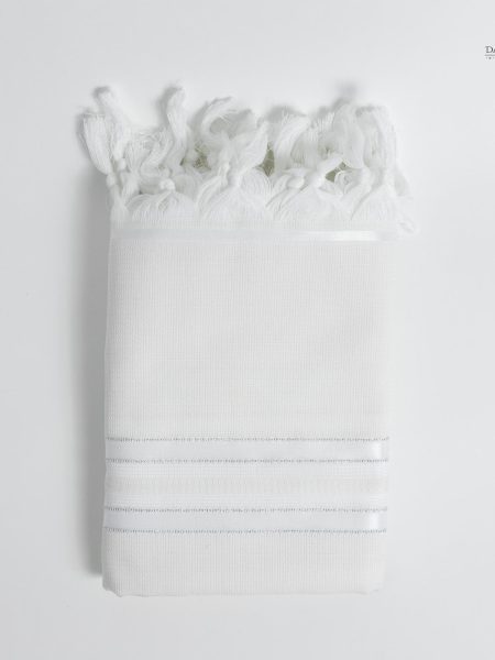 טלית דגם חתנים צבע לבן כסף