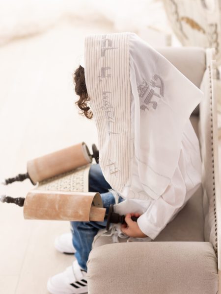 סט חלאקה פרימיום דגם קורדרוי דק יברכך צבע לבן מגן דוד כסוף