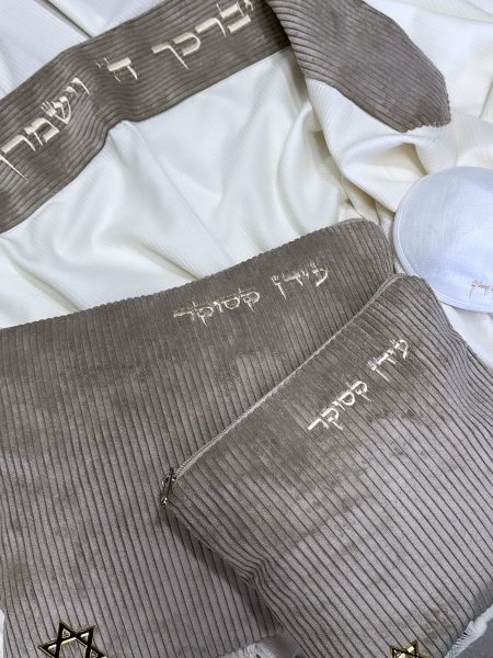 סט חתנים דניאל דגם קורדרוי דק צבע חום בהיר מגן דוד זהב