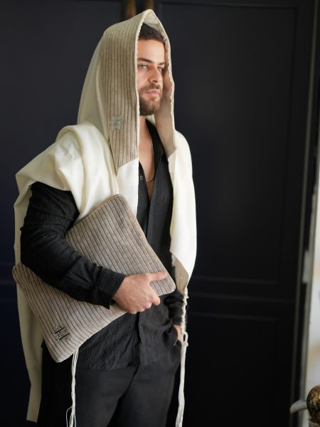 סט חתנים דניאל דגם קורדרוי עבה צבע בז' כהה מגן דוד כסף