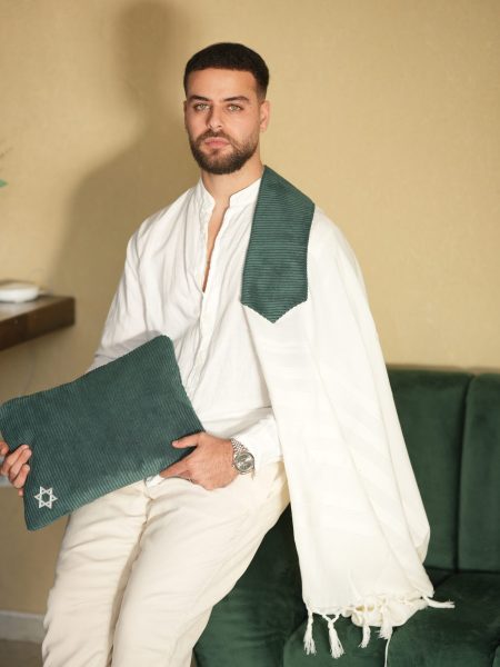 סט חתנים דניאל דגם קורדרוי דק צבע ירוק מגן דוד כסף