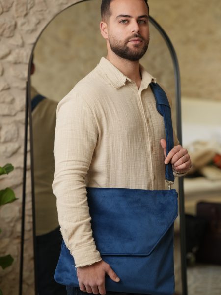 תיק Daniel דגם קלפה קטיפה צבע כחול