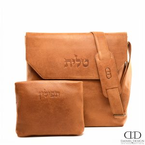 תיק Daniel עור אמיתי דגם קלאפה צבע קאמל
