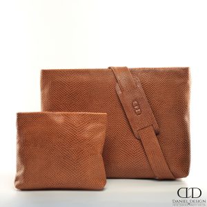תיק Daniel עור אמיתי דגם עור קרוקו צבע קאמל