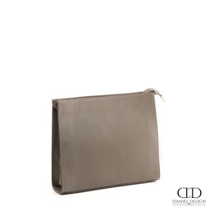תיק קלאץ' Daniel עור אמיתי דגם עור חלק צבע אפור