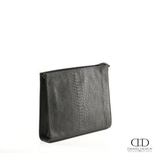 תיק קלאץ' Daniel עור אמיתי דגם עור קרוקו צבע שחור