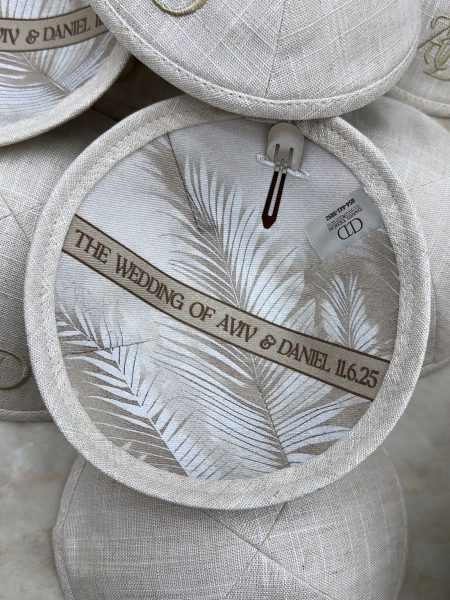 כיפה מעוצבת דגם עלים רקמה והדפסה פנימית